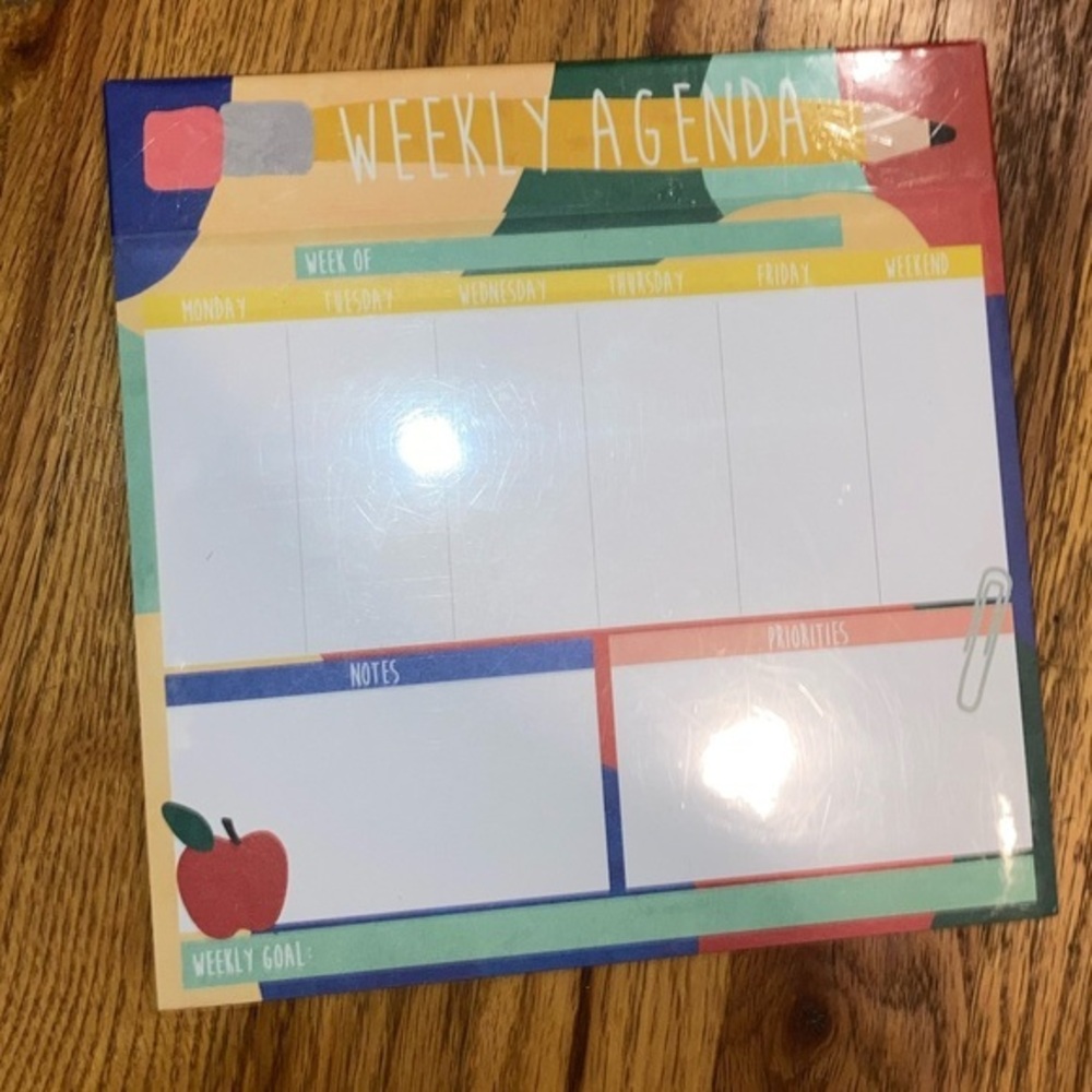 Weekly Agenda Note Pad
